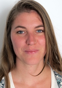 Paloma Boudou (Arpe Paca) anime le site internet des chemins de la biodiversité : "faire connaitre mieux les propositions de visites et d'animations" (photo MN) Paloma Boudou (Arpe Paca) anime le site internet des chemins de la biodiversité : "faire connaitre mieux les propositions de visites et d'animations" (photo MN)