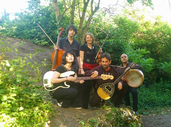 Son groupe se présente le 14 juillet aux festivaliers de Convivència (photo XDR) Son groupe se présente le 14 juillet aux festivaliers de Convivència (photo XDR)