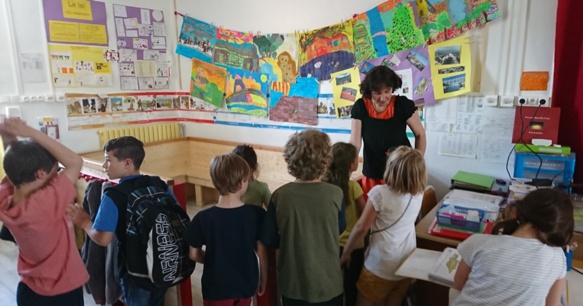 Quarante inscrits pour l'école associative en oc, et une deuxième enseignante, qui termine sa formation au centre Aprene de Béziers (photo MN)