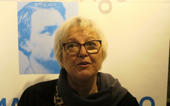 Avec le Majorau Réinié Martel, Bregido Dempton veillait sur la Librejado. Elle irrigue chaque semaine le public avec une lettre d'information envoyée à des milliers de passionnés de culture provençale (photo MN)