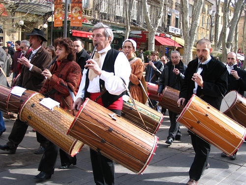 Lou festenau festamb à z-Ais Lou festenau festamb à z-Ais