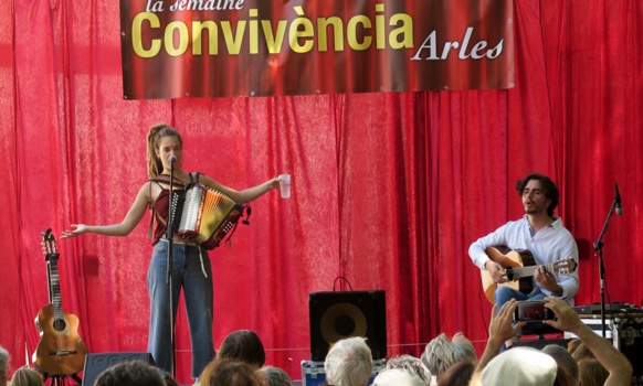 Le duo musical "qui nous laisse tous deux très libres sur scène " (photo MN) Le duo musical "qui nous laisse tous deux très libres sur scène " (photo MN)