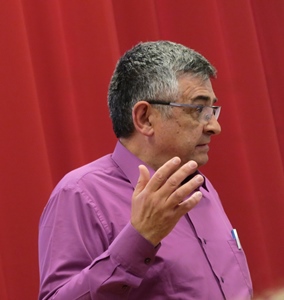 Salvador Millà, ex député européen, invité par le Cercle Catalan de Marseille, a évoqué le droit européen favorable aux Peuples et non aux Etats...(photo MN) Salvador Millà, ex député européen, invité par le Cercle Catalan de Marseille, a évoqué le droit européen favorable aux Peuples et non aux Etats...(photo MN)