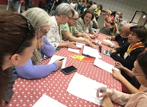 Réunion de travail avec associatifs et enseignants à La Ciotat. Les fruits mûrissent, première récolte l'an prochain ? (photo XDR)