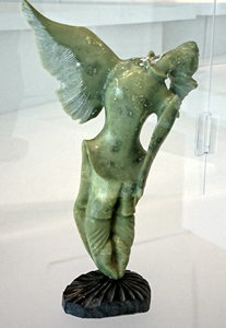 Jolly Aningmiuq (1954-2000) : Transformation, art inuit, collection Musée des Beaux Arts de la Ville de Québec Jolly Aningmiuq (1954-2000) : Transformation, art inuit, collection Musée des Beaux Arts de la Ville de Québec