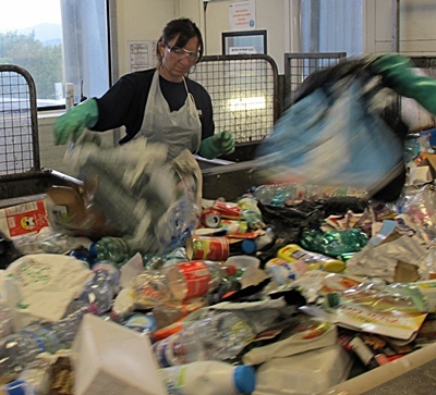 Au centre Pizzorno du Muy, 400 tonnes de plastique pourraient être recyclés chaque année (photo MN Au centre Pizzorno du Muy, 400 tonnes de plastique pourraient être recyclés chaque année (photo MN