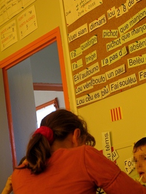 Dans le primaire l'Education Nationale a une politique cohérente d'enseignement du provençal, au moins dans les Bouches-du-Rhône (photo MN)