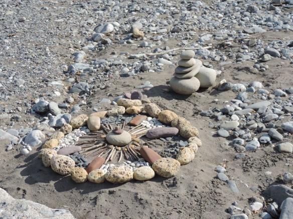 Rencontré sur les rives de la Bléone, la créativité en temps de confinement (photo AB DR) Rencontré sur les rives de la Bléone, la créativité en temps de confinement (photo AB DR)
