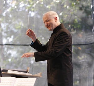 George Benjamin : une musique contemporaine qui peut-être écoutée avec plaisir. Rare (photo Robert Millard DR) George Benjamin : une musique contemporaine qui peut-être écoutée avec plaisir. Rare (photo Robert Millard DR)