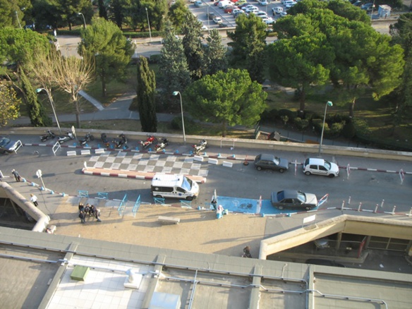 Les hôpitaux marseillais ont réduit fortement le nombre de lits de réanimation dédié "Covid 19", ici accueil de l'Hôital Nord (photo MN) Les hôpitaux marseillais ont réduit fortement le nombre de lits de réanimation dédié "Covid 19", ici accueil de l'Hôital Nord (photo MN)