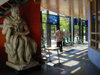 Pour des études d’occitan à l’Université il faut passer le Rhône Pour des études d’occitan à l’Université il faut passer le Rhône