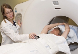 Le scanner médical s'est répandu pour des raisons économiques; sa résolution est correcte, son prix moins élevé qu'un IRM (photo XDR)
