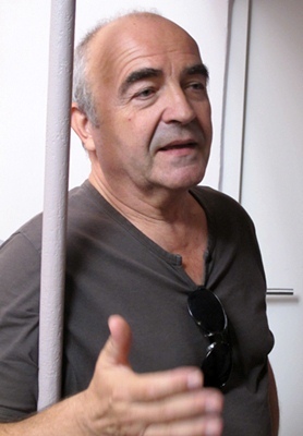 Jean-Jacques Murat (photo), Gérard Tautil, entre autres,signent les textes qui parlent du travail, de la sueur et de la noblesse de l'ouvrier ou du paysan (photo MN) Jean-Jacques Murat (photo), Gérard Tautil, entre autres,signent les textes qui parlent du travail, de la sueur et de la noblesse de l'ouvrier ou du paysan (photo MN)