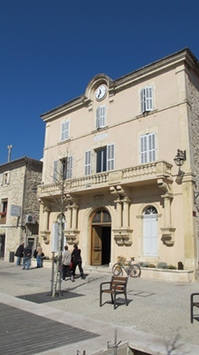 Un colloque (contenu non encore pécisé) sera organisé à Graveson, le second soit à Maillane, soit encore à Graveson (photo MN) Un colloque (contenu non encore pécisé) sera organisé à Graveson, le second soit à Maillane, soit encore à Graveson (photo MN)