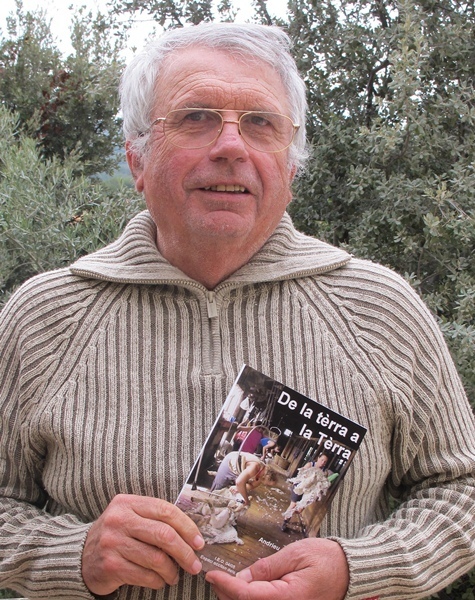 Andrieu Abbe a choisi une centaine de ses billets parmi près de 1500 chroniques à l'Agriculteur Provençal (photo MN) Andrieu Abbe a choisi une centaine de ses billets parmi près de 1500 chroniques à l'Agriculteur Provençal (photo MN)