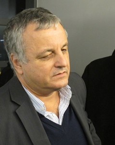 François Alfonsi : le député Régions et Peuples Solidaires craint que le financement de politiques favorables aux langues minoritaires ne souffre des négociations pour relever le budget agricole européen (photo MN) François Alfonsi : le député Régions et Peuples Solidaires craint que le financement de politiques favorables aux langues minoritaires ne souffre des négociations pour relever le budget agricole européen (photo MN)