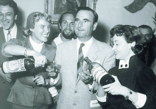 A partir des années 1940 Paul Ricard prend ses distances avec l'occitanisme mais pas avec ses amis occitanistes (photo XDR) A partir des années 1940 Paul Ricard prend ses distances avec l'occitanisme mais pas avec ses amis occitanistes (photo XDR)