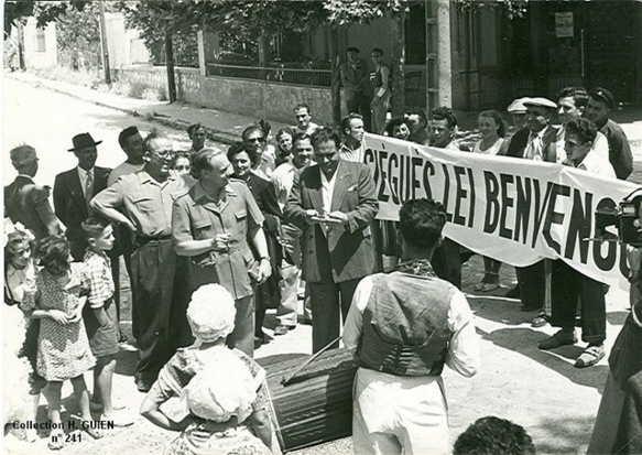 Années 1950, Jòrgi Reboul à la Fête de Ste-Marthe, le quartier marseillais de Paul Ricard (photo Archives DR)