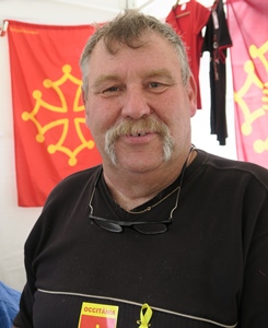 Danis Cantournet sur le stand de Macarel à Barcelona en septembre 2019...désormais toutes les manifestations ont disparu, et avec elles les possibilités de vente hors internet (photo MN) Danis Cantournet sur le stand de Macarel à Barcelona en septembre 2019...désormais toutes les manifestations ont disparu, et avec elles les possibilités de vente hors internet (photo MN)