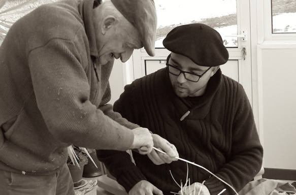 Pratiques traditionnelles de vannerie, avec Lissandre Varena (photo LV DR)