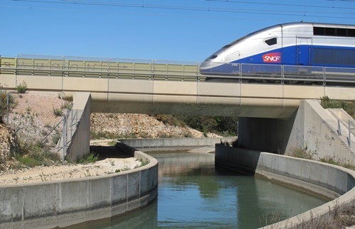 Il ressurgit, toujours vers Nice, sous un autre nom (photo MN)