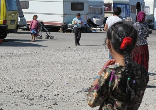 Gardanne a intrégré une quarantaine d'immigrations successives. Une de plus ? (photo MN) Gardanne a intrégré une quarantaine d'immigrations successives. Une de plus ? (photo MN)