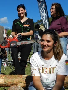 Le premier prix, ça ne s'invente pas, était une tronçonneuse (photo Marie Pellegrin DR)