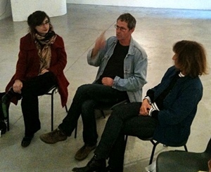Au cours de la table ronde (photo MN) Au cours de la table ronde (photo MN)