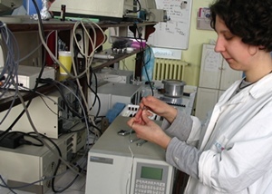 Plutôt enseignantes, les filles, diplômées à l'issue de cursus technologiques travailleront peu en fait dans l'industrie (photo MN) Plutôt enseignantes, les filles, diplômées à l'issue de cursus technologiques travailleront peu en fait dans l'industrie (photo MN)