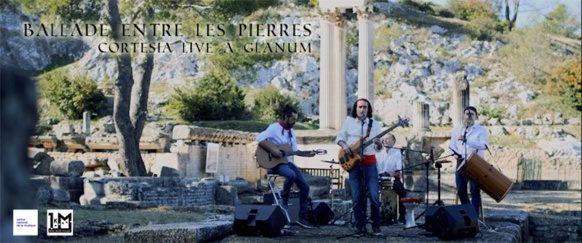 Sur le site gallo romain, galoubet et guitare électrique savent s'entendre (photo Cortesia DR) Sur le site gallo romain, galoubet et guitare électrique savent s'entendre (photo Cortesia DR)