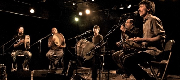 Sur scène à Correns - Théâtre de Verdure samedi 7 juin 2014 à 21h30 (photo XDR) Sur scène à Correns - Théâtre de Verdure samedi 7 juin 2014 à 21h30 (photo XDR)