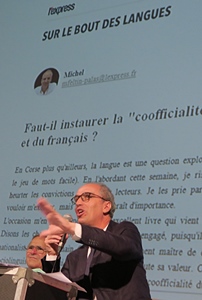 Le journaliste Michel Feltin-Pallas, auteur d'une lettre hebdo de l'Express, consacrée aux questions linguistiques. Il ouvrira l'UOE à la médiathèque intercommunale. Attention ! actuellement il demande un soutien (moral) à l'heure où son média redéfinit ses rubriques...