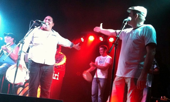 Claudio "Cavallo" Giagnotti et Louis Pastorelli "Gigi de Nissa" sur scène (photo MN Pierracci DR) Claudio "Cavallo" Giagnotti et Louis Pastorelli "Gigi de Nissa" sur scène (photo MN Pierracci DR)