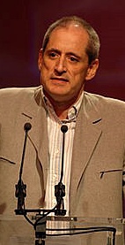 Vice Pdt de Midi Pyrénées, Gérard Onesta a signé pour sa Région l'officialité de l'occitan dans l'Euro Région Pyrénées Méditerranée (photo XDR) Vice Pdt de Midi Pyrénées, Gérard Onesta a signé pour sa Région l'officialité de l'occitan dans l'Euro Région Pyrénées Méditerranée (photo XDR)