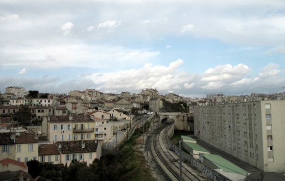 En débat au Sénat et à l'Assemblée : qui doit disposer du droit du sol ? Métropole ou Communes ? (photo MN) En débat au Sénat et à l'Assemblée : qui doit disposer du droit du sol ? Métropole ou Communes ? (photo MN)