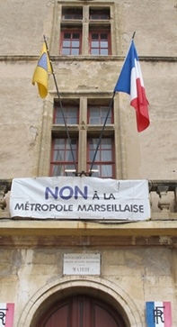 La mairie d'Eguilles samedi 14 février 2015 (photo MN)