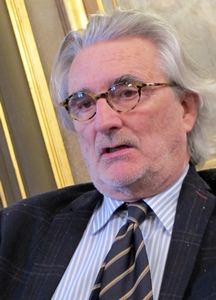 Antoine Elineau, président de la jeune interprofession bois est aussi dirigeant de Fibre Excellence, l'autre grand acheteur de bois en Provence! (photo MN) Antoine Elineau, président de la jeune interprofession bois est aussi dirigeant de Fibre Excellence, l'autre grand acheteur de bois en Provence! (photo MN)