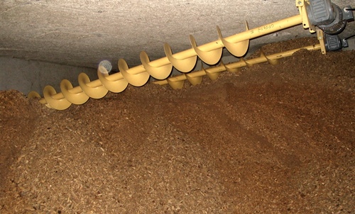 Le Luberon avait déjà lancé un programme d'énergie bois en 2004. Ici chaudière à plaquette dans la plaine près de Cavaillon (photo MN) Le Luberon avait déjà lancé un programme d'énergie bois en 2004. Ici chaudière à plaquette dans la plaine près de Cavaillon (photo MN)