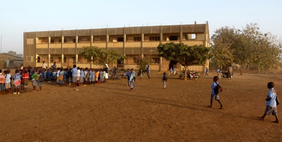 Renat Sette, Feliu Chabaud e Crestiana Ildevert "per l’exemple"…e per l’escòla de Pehonko Renat Sette, Feliu Chabaud e Crestiana Ildevert "per l’exemple"…e per l’escòla de Pehonko
