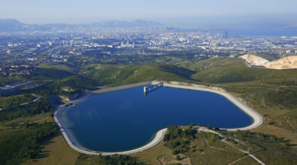 En cas de travaux de maintenance prolongés ou de pollutions, les eaux de Venturi et du Regagnas pourraient abreuver Marseille. Ici la réserve marseillaise du Vallon Dol (photo Camille Moirenc/SCP) En cas de travaux de maintenance prolongés ou de pollutions, les eaux de Venturi et du Regagnas pourraient abreuver Marseille. Ici la réserve marseillaise du Vallon Dol (photo Camille Moirenc/SCP)