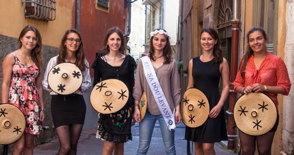 Les six candidates pour la Reine du quartier Est de Nice (photo Frédéric de Faverney DR) Les six candidates pour la Reine du quartier Est de Nice (photo Frédéric de Faverney DR)