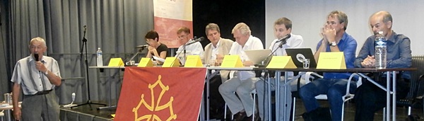 Le débat poliltique avec divers conseillers régionaux (photo Estèla Mazodier DR)