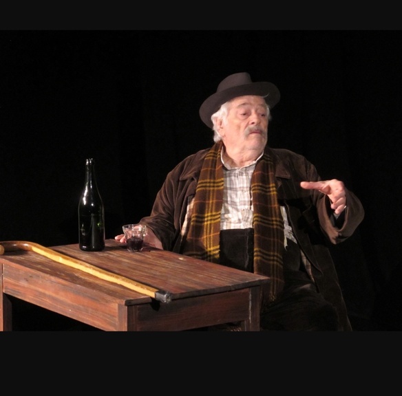 En 2016 sur scène l'auteur dramatique occitan réhabilitait la figure de Gaston Dominici (photo MN) En 2016 sur scène l'auteur dramatique occitan réhabilitait la figure de Gaston Dominici (photo MN)