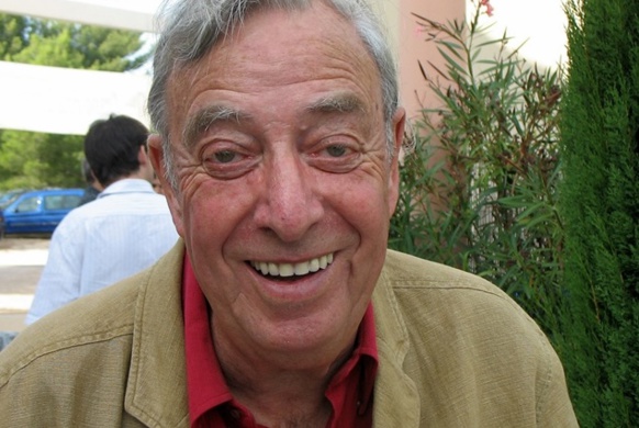Guy Martin à Ventabren en 2007, alors qu’on décerne le Grand Prix Littéraire de Provence à Robèrt Laffont (photo MN)