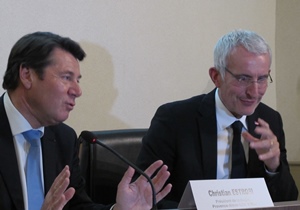 Se se son charpinhats, Se veson pus lei garrolhas entre Christian Estrosi e Guillaume Pepy (photo MN) Se se son charpinhats, Se veson pus lei garrolhas entre Christian Estrosi e Guillaume Pepy (photo MN)