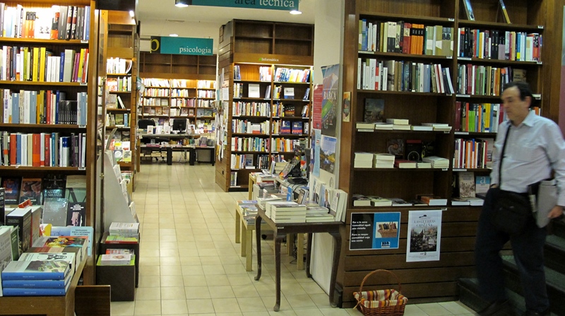Conditions d'accès à la subvention : disposer de locaux en Provence et d'un certain volume d'ouvrages disponibles (photo MN)