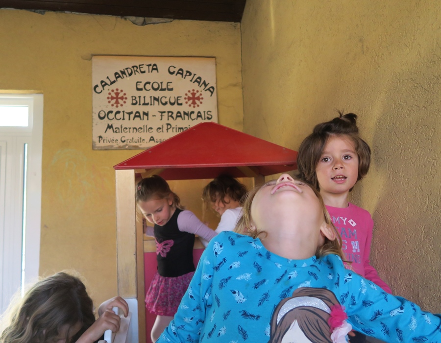 La Calandreta de Gap, selon sa fédération, retrouvera dès cette année sa subvention régionale. Les effectifs sont en hausse et un projet de nouvelle école cherche à émerger dans l'aire toulonnaise (photo MN) La Calandreta de Gap, selon sa fédération, retrouvera dès cette année sa subvention régionale. Les effectifs sont en hausse et un projet de nouvelle école cherche à émerger dans l'aire toulonnaise (photo MN)