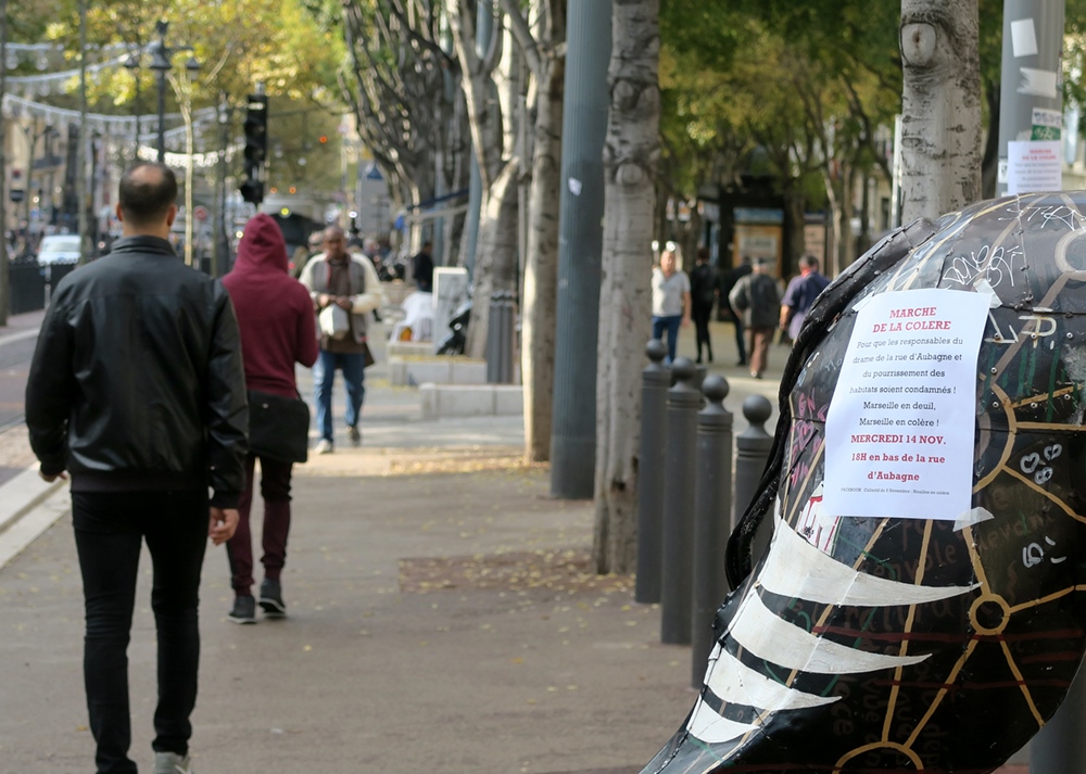 Mercredi 14 novembre, appel à une manifestation, légitime mais sévèrement réprimée (photo MN)