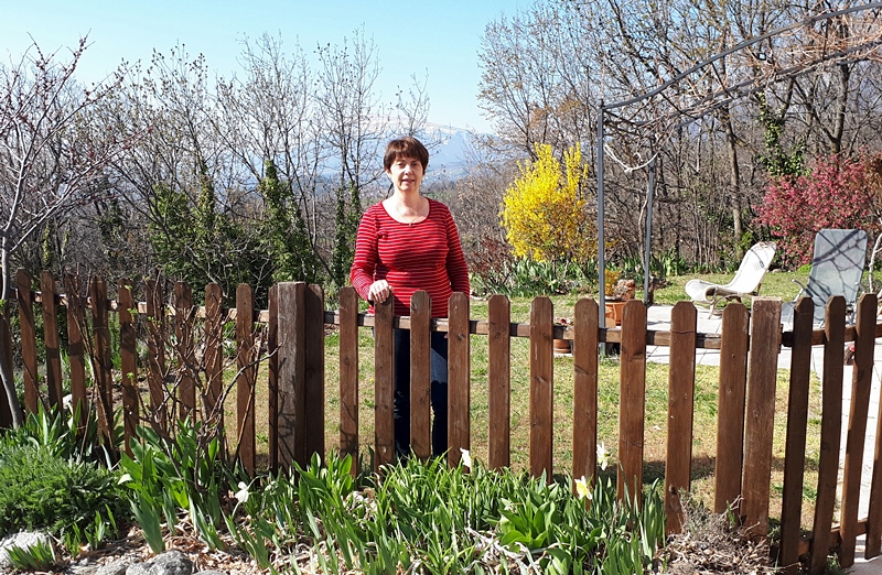 A meison, acatonats (photo ET DR) A meison, acatonats (photo ET DR)