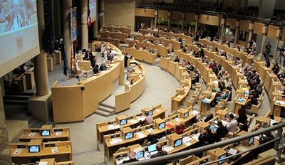 Pour le Forum d'Oc le Conseil Régional de Provence Alpes Cote d'Azur doit pouvoir s'impliquer fermement pour une politique de reconquête de la langue, en particulier dans l'enseignement, et jouer d'influence envers le futur gouvernement (photo MN)